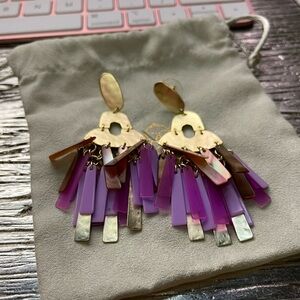 Kendra Scott Pink and Gold Iridescent dangle earrings
